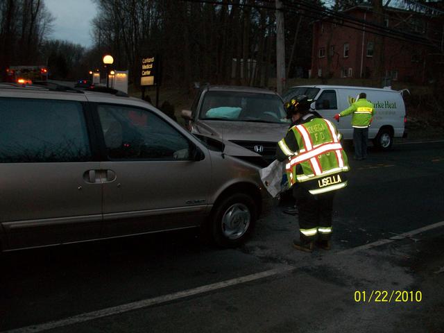 FF Lisella Applies Speedy Dry At Rt 202 MVA On 1/22/10